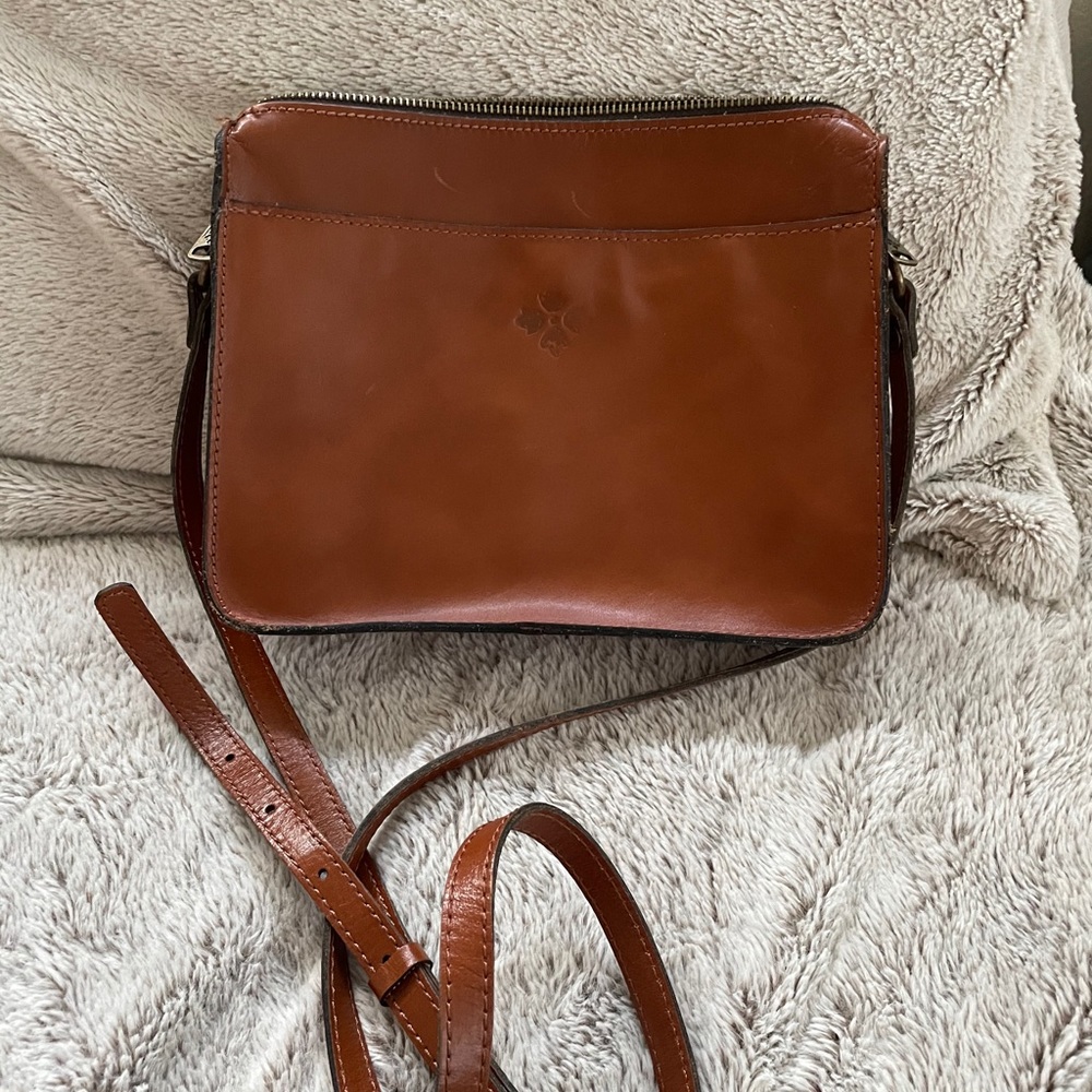 Patricia Nash Nazaire top zip